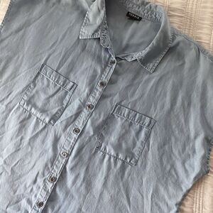Torrid Tencel Chambray‎ Buttondown Shirt Summer Blue 00 Medium Large M/L